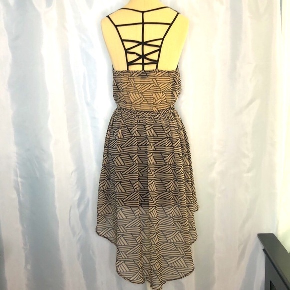 Double Zero Womens Dress Tan/Black Stripes Flowy Crisscross Straps Size S - Picture 7 of 15